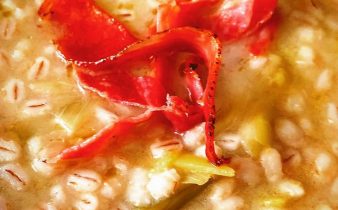 Zuppa di Orzo e speck